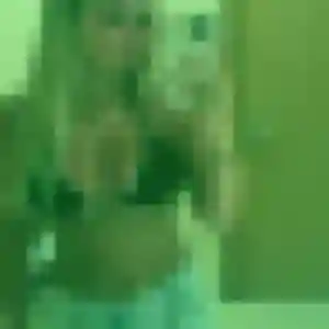 Clemence, fille de 37 ans veut plan cul à Larmor-Plage