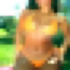 Photo de Tiffany à Laruscade (29 ans) - plan cul gratuit