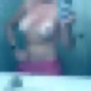Photo sexy de Lena, 42 ans à Latillé - plan discret