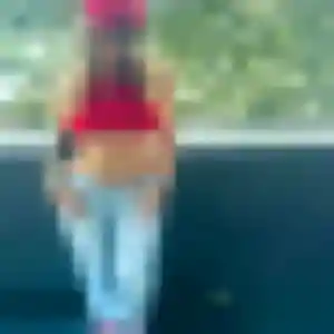 plan cul à Laval-en-Belledonne : profil de Zephyrine, 33 ans - sans engagement