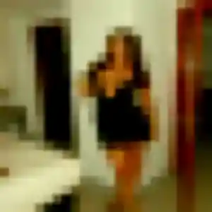 Belle Azalee, 32 ans à Lavilledieu - voir sa photo