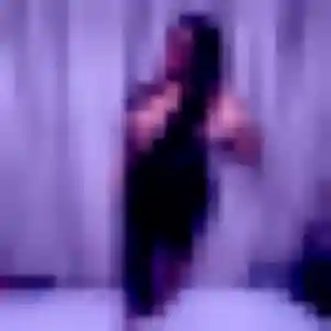Sara, 33 ans, connectée à Lavit pour une rencontre coquine