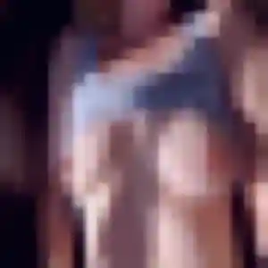 Alessandra, femme de 29 ans veut plan cul à Lay-Saint-Christophe