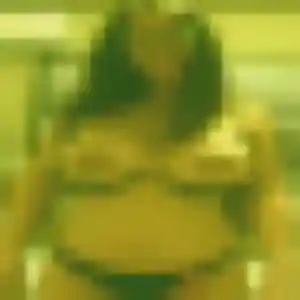 Contacte Janine, 23 ans à Le Boupère en privé