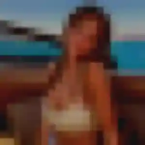Marie-Louise de Le Bourg-d'Oisans, 25 ans - plan cul en toute liberté