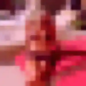 Elena, 28 ans, en ligne à Le Dézert pour une rencontre coquine