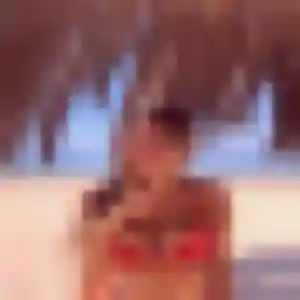 Photo de Yasmina à Le Grand-Village-Plage (31 ans) - plan cul discret