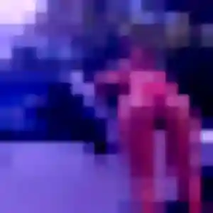 Brune, 35 ans, connectée à Le Mêle-sur-Sarthe pour une rencontre coquine