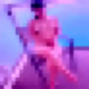 Corinne, 43 ans, dispo pour plan cul à Le Poët