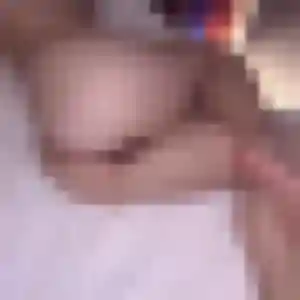 Dina (32 ans) à Le Relecq-Kerhuon cherche une rencontre maintenant