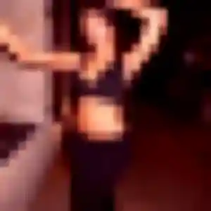 Amira, 23 ans, disponible à Le Rouget-Pers pour un plan cul