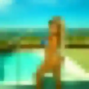 Sexy Caroline, 23 ans à Le Rove - la contacter