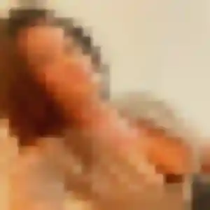 Photo de Fatima à Le Taillan-Médoc (23 ans) - plan cul gratuit