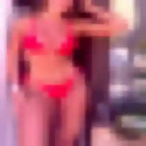Découvre Romina, 44 ans à Le Theil-de-Bretagne gratuitement