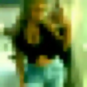 Anastasia (42 ans) à Le Tourne attend un plan cul ce soir