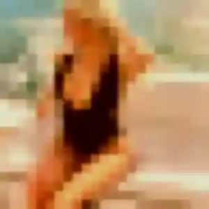 Aurore, fille de 38 ans cherche plan cul à Leignes-sur-Fontaine
