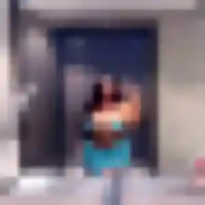 Alexandra, 32 ans, connectée à Lencloître pour un plan cul