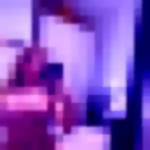 Hajar, femme de 37 ans propose plan cul à Léran