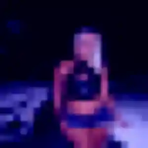 Isabella, 29 ans, en ligne à Les Artigues-de-Lussac pour une rencontre coquine