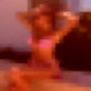 Photo privée de Irina, 23 ans à Les Éparres - rencontre sans lendemain
