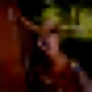 Zelda, 24 ans, connectée à Les Mayons pour une rencontre coquine