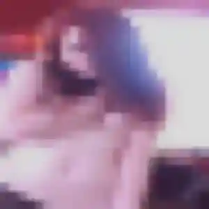Touria, femme de 42 ans propose plan cul à Lèves