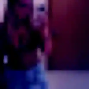 Brune, fille de 24 ans cherche plan cul à Liancourt-Saint-Pierre