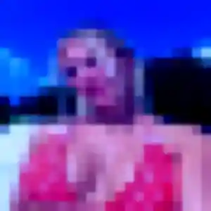 Madeleine, 33 ans, connectée à Ligny-le-Ribault pour un plan cul