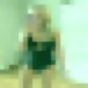 Photo sexy de Colombine, 32 ans à Lizio - rencontre coquine