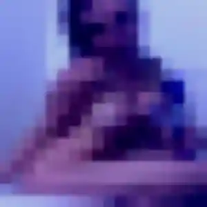 Charmante Anna, 26 ans à Locmariaquer - la contacter