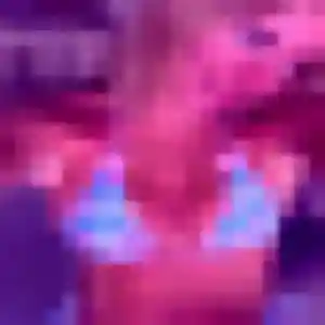 Photo de Alicia à Loivre (25 ans) - plan cul anonyme