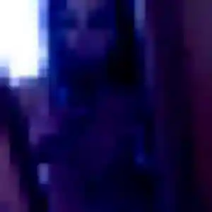 Zoe, 43 ans, en ligne à Loix pour un plan cul