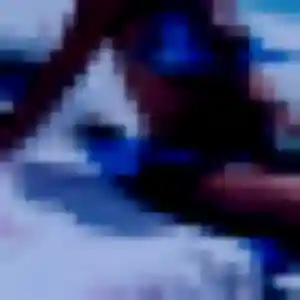 Brune, 42 ans, en ligne à Longèves pour une rencontre coquine