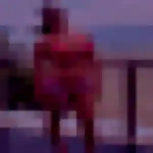 Ava, fille de 42 ans cherche plan cul à Longues-sur-Mer