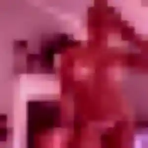 Photo de Clara à Louches (37 ans) - plan cul gratuit