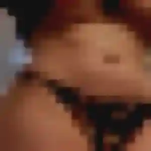 Photo de Anne-Marie à Louresse-Rochemenier (33 ans) - plan cul anonyme