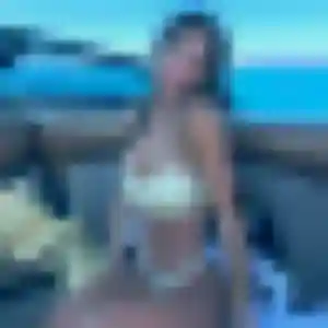 Rejoins Verane, 24 ans à Louvigné en privé