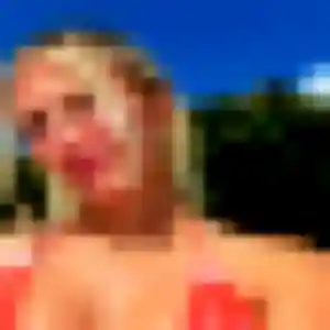 Photo privée de Adelaide, 34 ans à Loyat - plan discret