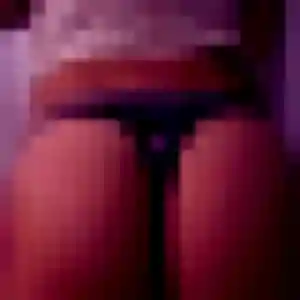 Samantha, 25 ans, disponible à Luant pour un plan cul