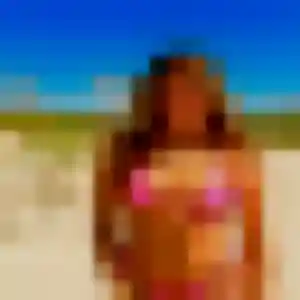 Raphaelle, 23 ans, en ligne à Lucinges pour une rencontre coquine