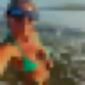 Photo sexy de Rose-Marie, 22 ans à Lugos - plan discret