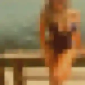 Photo de Vinciane à Lumes (28 ans) - plan cul anonyme