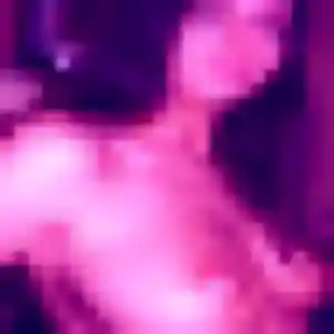 Dina, 41 ans, en ligne à Luzinay pour un plan cul