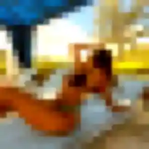 Photo sexy de Emmanuelle, 28 ans à Mailly-le-Camp - plan discret