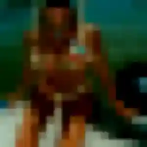 Faustine, 39 ans, disponible à Malleloy pour un plan cul