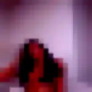 Découvre Aisha, 24 ans à Mannevillette en privé
