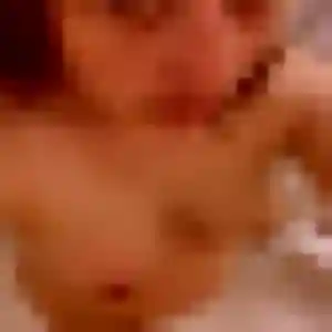 Rejoins Anne-Charlotte, 44 ans à Manthelan en privé