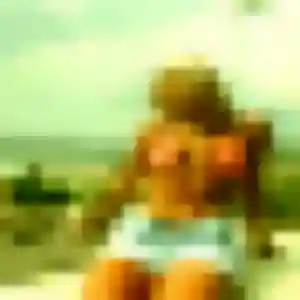 Karen, 31 ans, disponible à Marcillac-Saint-Quentin pour un plan cul