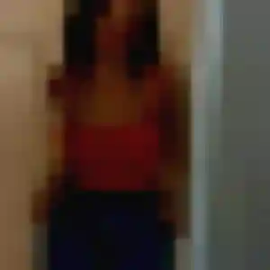 Christelle, 28 ans, disponible à Mareil-en-France pour un plan cul