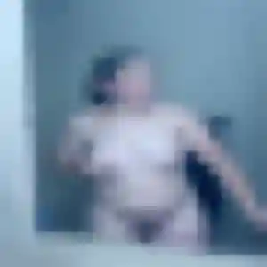 Charmante Julie, 25 ans à Mareuil-la-Motte - la contacter